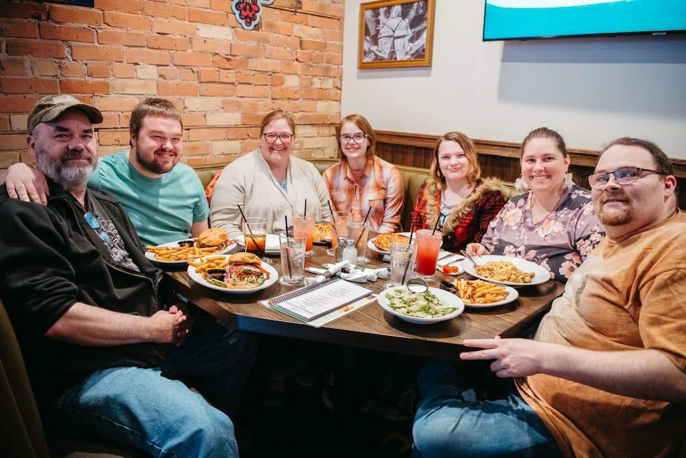 Best Restaurants for Large Groups Near Minneapolis-St. Paul Green Mill Restaurant and Bar (1)