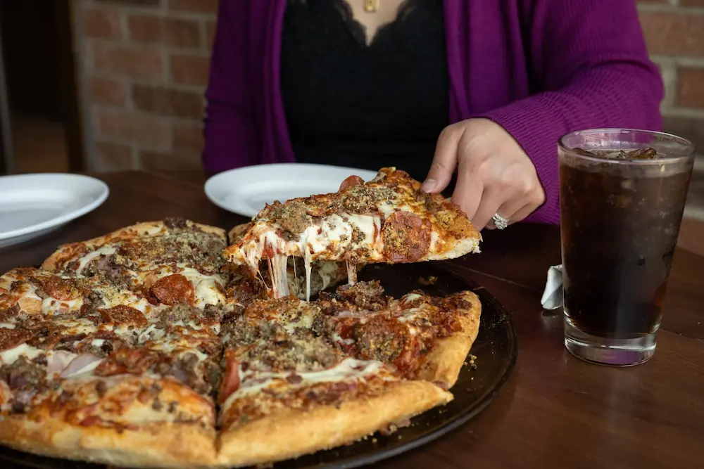 Featured image for post: Best Pizza and Wings Near Minneapolis & St Paul: What to Order at Green Mill Restaurant & Bar